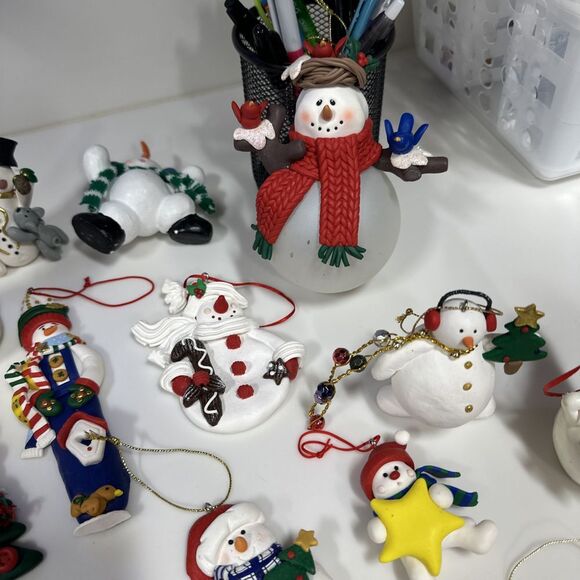 Lot Of 26 Snowman Ornaments Different Types Some‎ Ceramic Mostly Clay - Picture 4 of 11